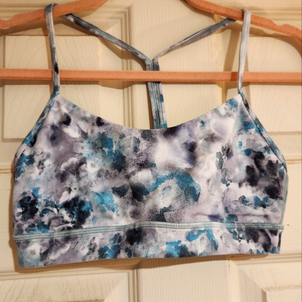 Lululemon Flow Y Nulu bra